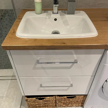 Glowackiego 28 Apartament